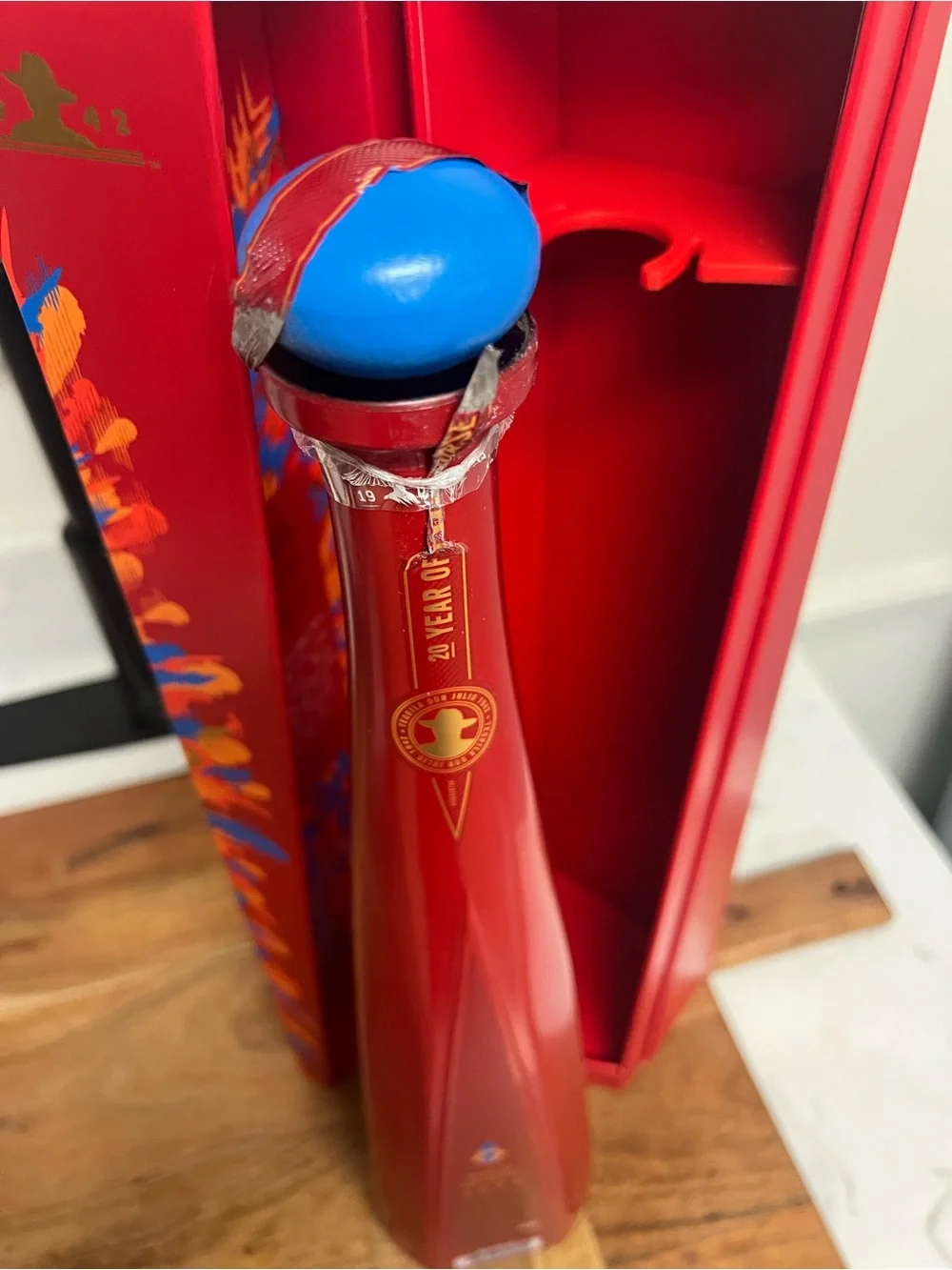 Limited edition Don Julio 1942 “LUNAR Year of the Horse" empty display set. - Picture 8 of 16